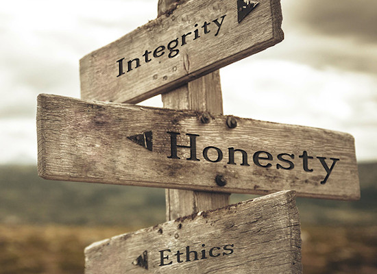 Indicators for transparency and honesty